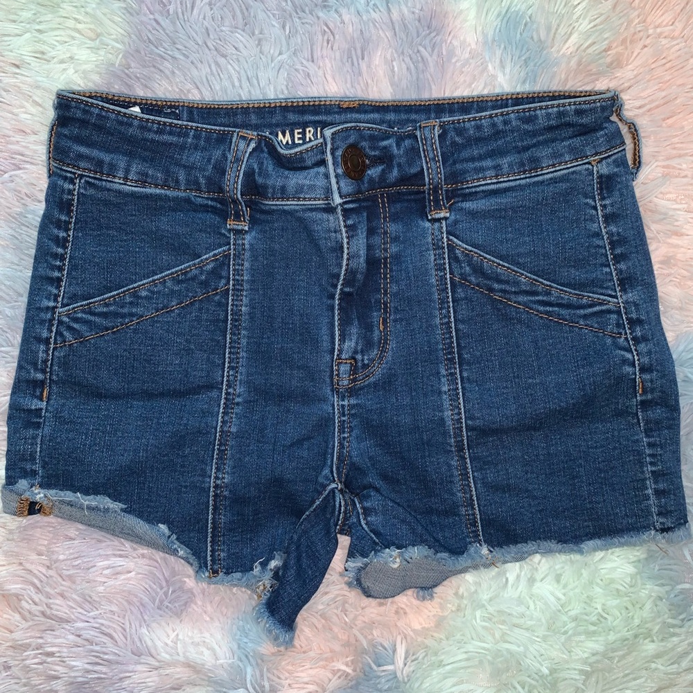 🌸American Eagle Dark Wash Demin Shorts